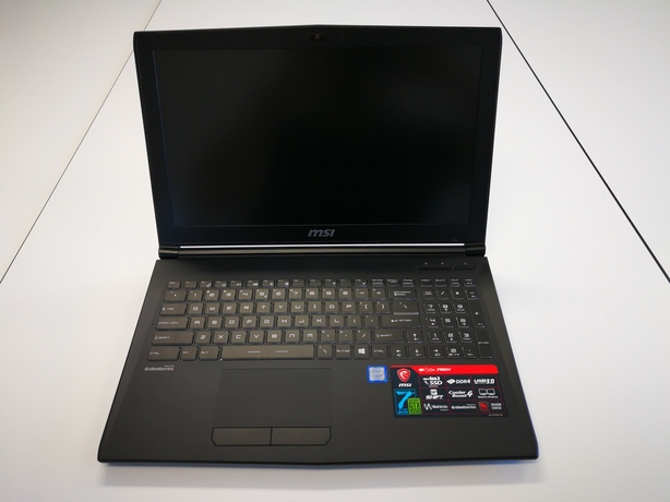 MSI GL62M 7RDX review front