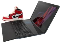 HP Spectre Foldable 17 Review (HP Fold)