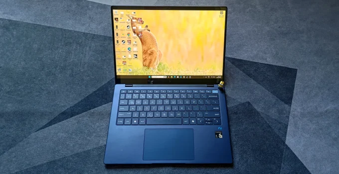 HP EliteBook Ultra G1q Laptop Review