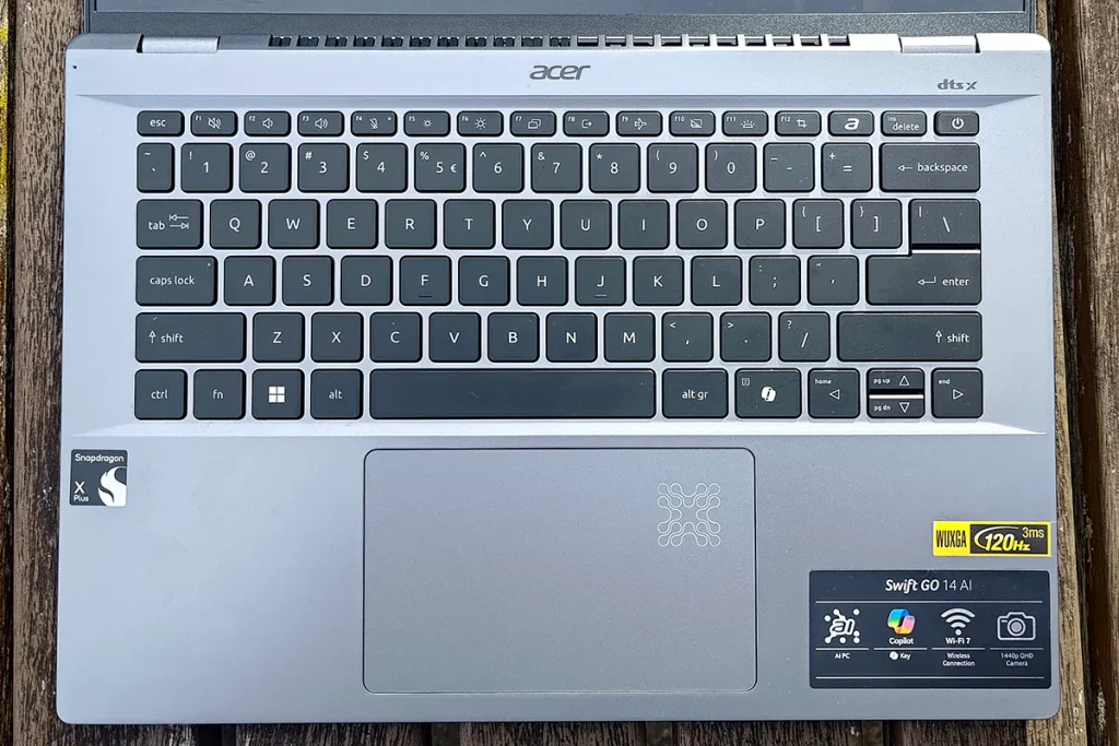 Acer Swift Go 14 Ai keyboard